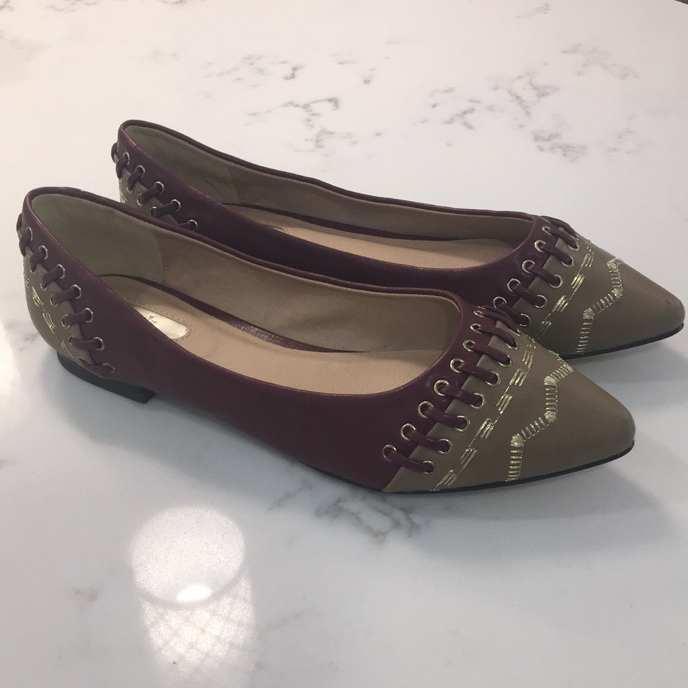 Maroon & Beige Flats
